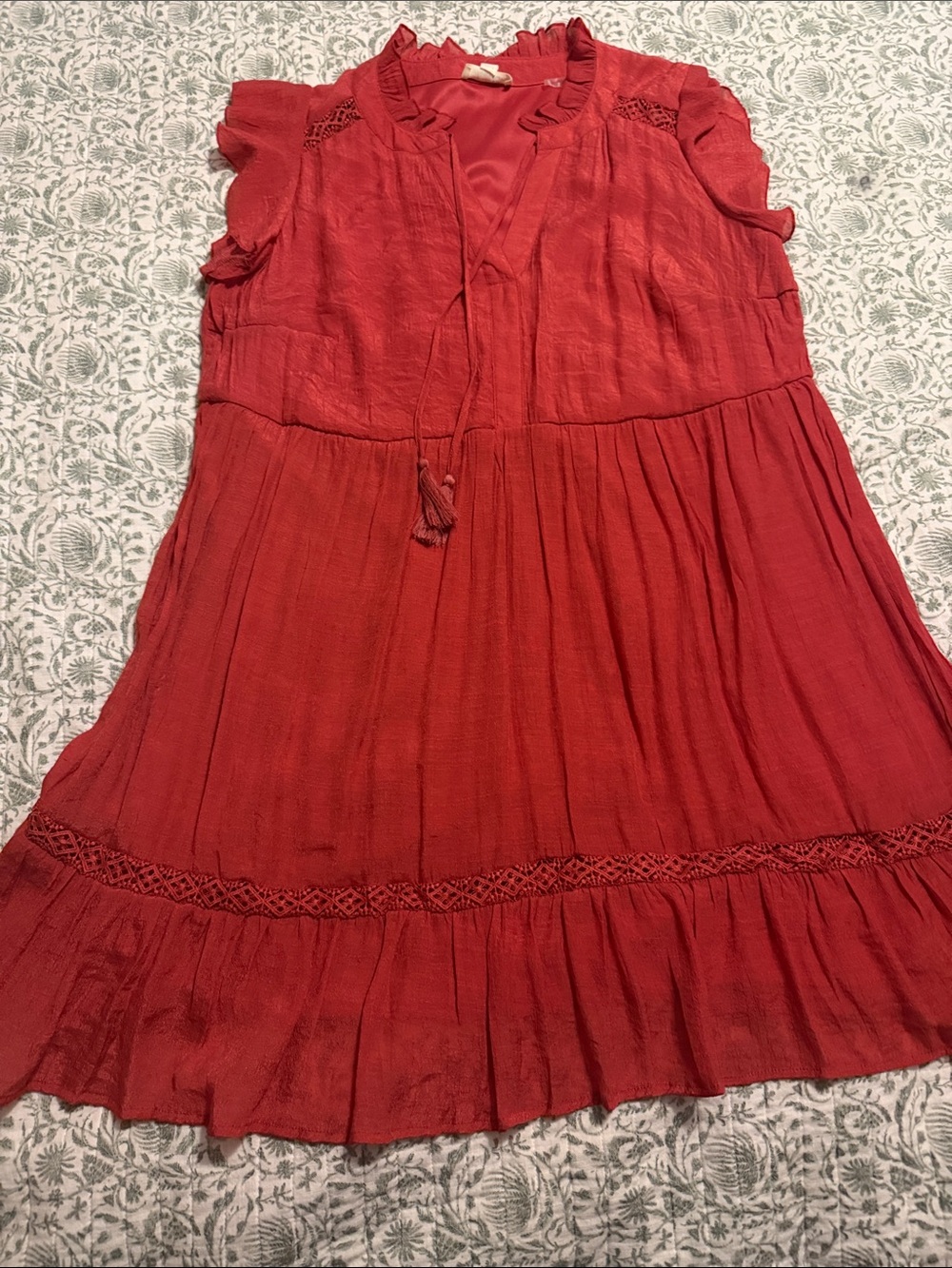Red Boho Tassel-Neck Flutter Sleeve Dress